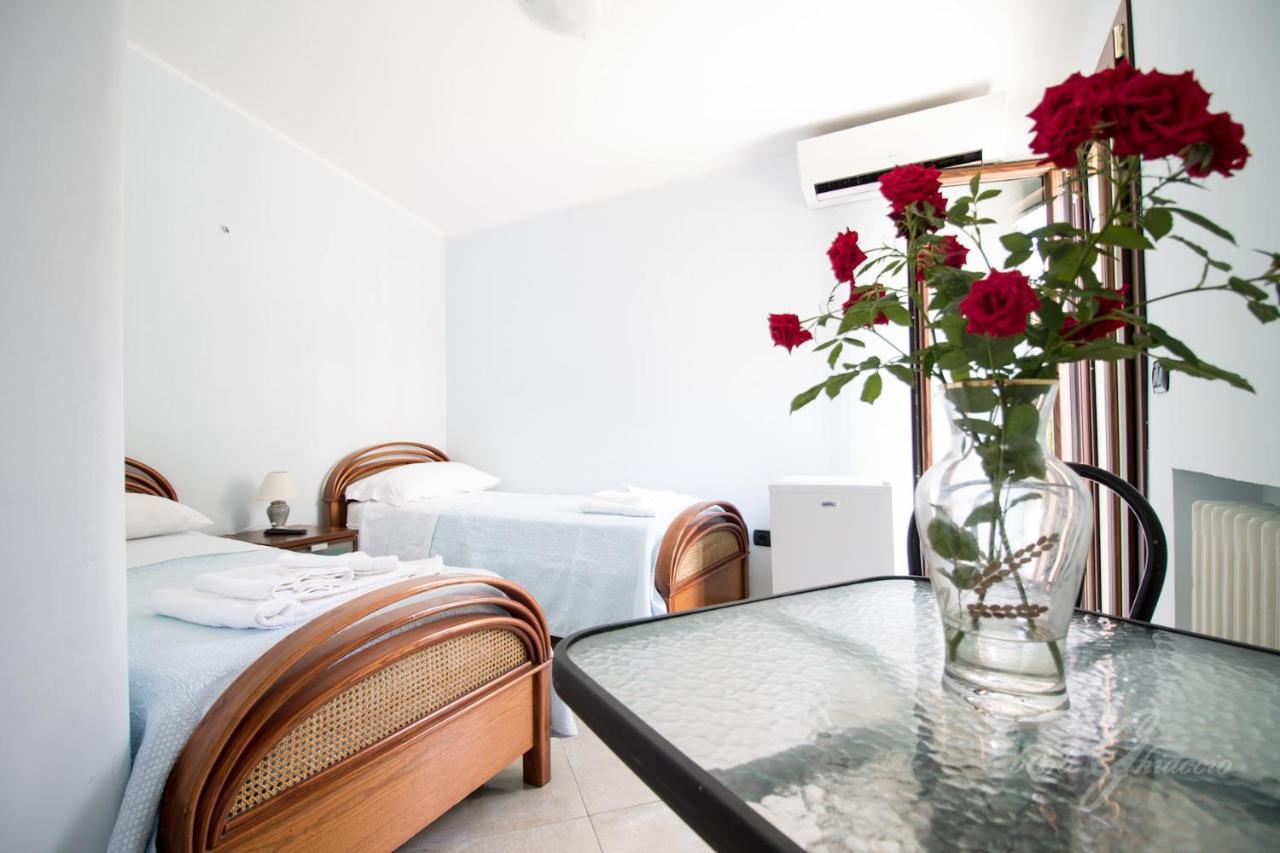 B&B Ghiaccio Gallipoli Bagian luar foto